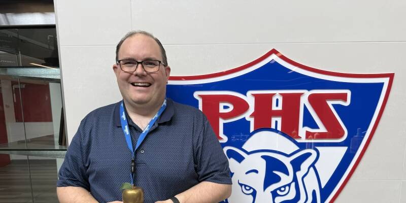 Palmyra Music Teacher Wins Golden Apple Award: Why It Matters