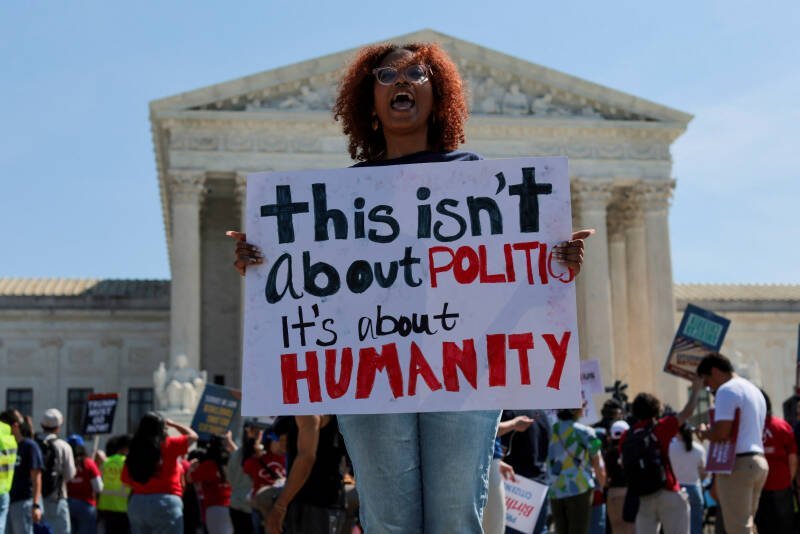 Supreme Court Questions Trump's Birthright Citizenship Order: Analysis and Impact