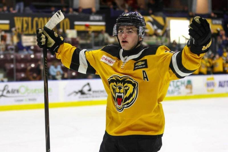 Victoria Grizzlies Face Cowichan Capitals in BCHL Playoffs: Preview & Analysis