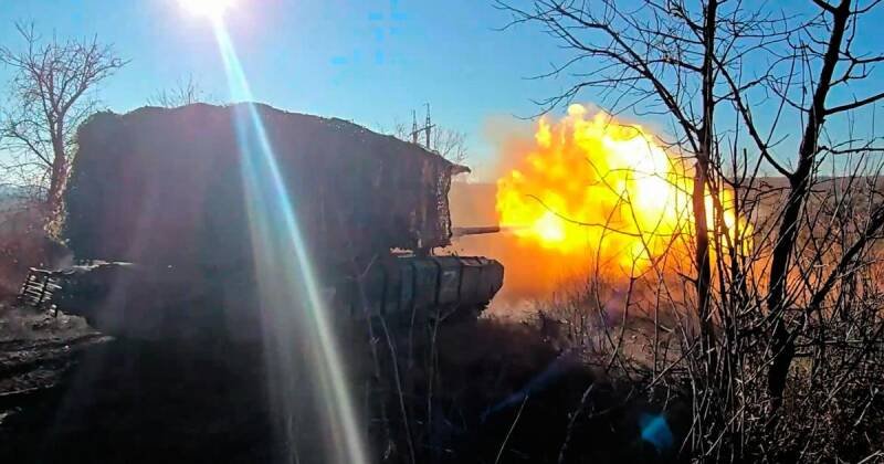 Russia-Ukraine War Escalates: Strikes Intensify as Zelenskyy Meets Erdogan