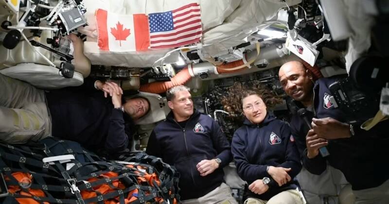 Artemis II Moon Mission: Insights and Analysis