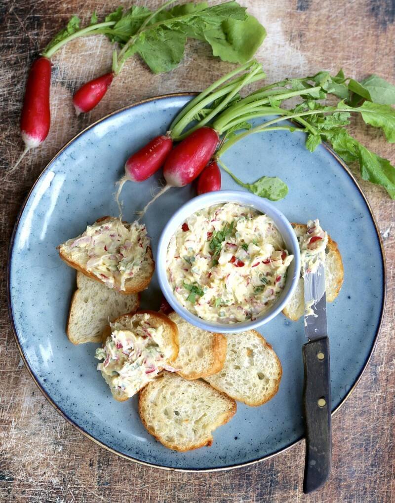 Radish Butter Toast Recipe: Simple, Delicious, and Unexpectedly Sophisticated