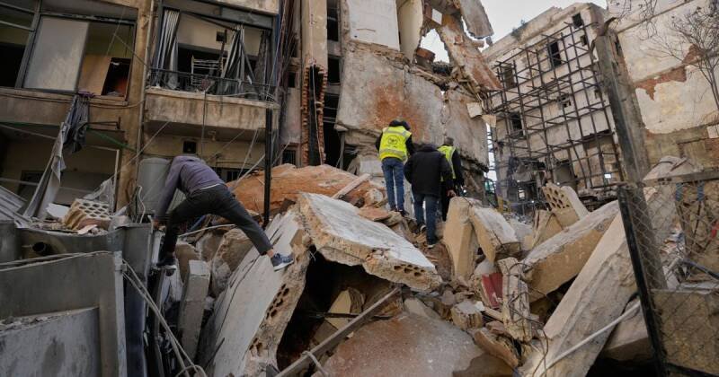 Iran Ceasefire Threatened: Disagreements over Lebanon and Strait of Hormuz