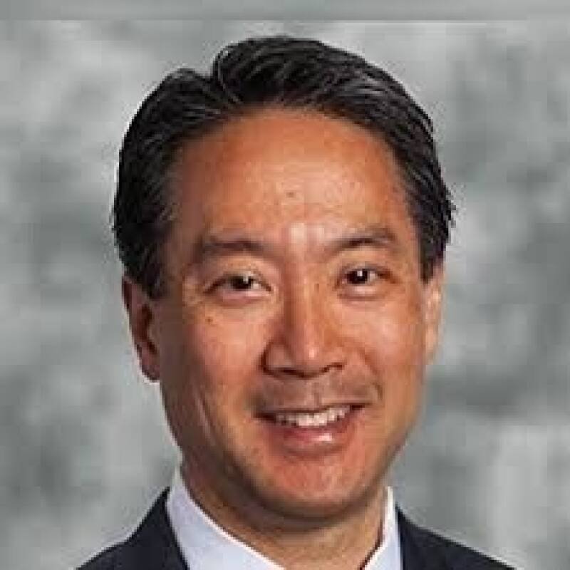Eric Yang Named Pinnacle Lifetime Member: Advancing Wound Care