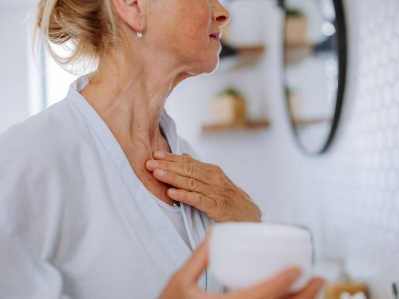 $25 Neck Cream Tightens Turkey Neck: Does It Really Work?