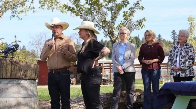 Oregon Farm Store Bill Signed: What It Means for Agritourism