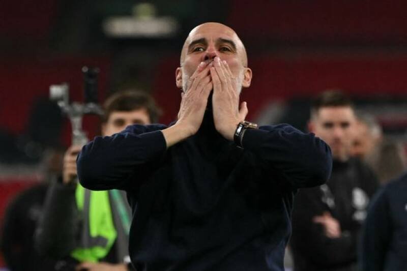 Pep Guardiola's Strategy: Can Man City Catch Arsenal? - Analysis & Outlook