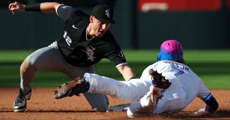 Royals Split Series Despite Offensive Improvements: Analysis and Future Outlook