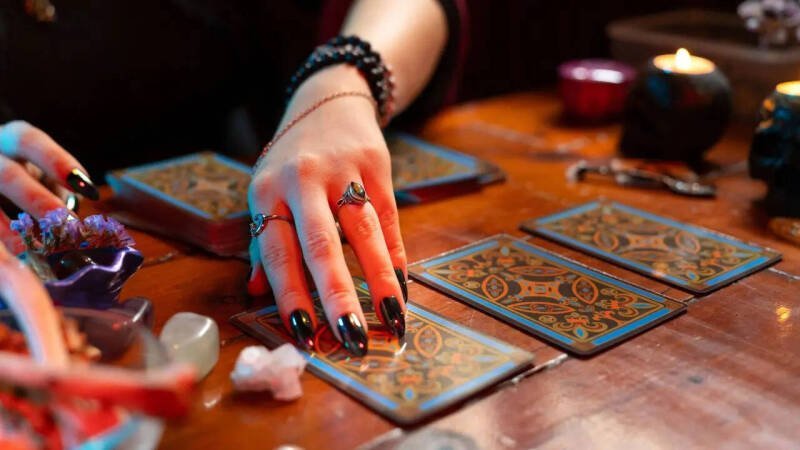 Tarot Reading April 16 2026: Energy Shift & Zodiac Predictions