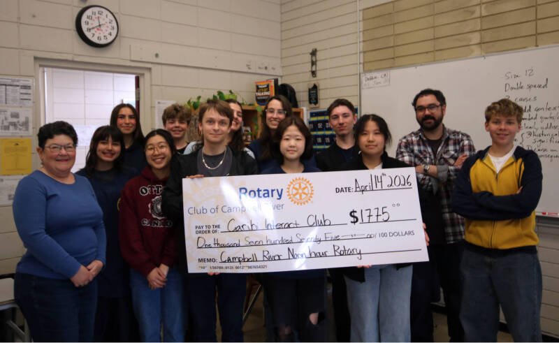 Carihi Students Donate to BC Children's Hospital Research - A Lesson in Giving Back