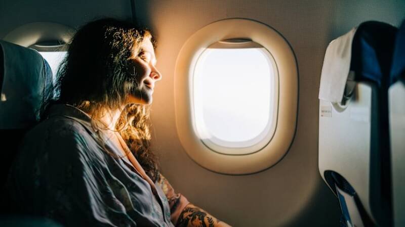 Beat Airplane Odors: Fashion Tips for Fresh Long-Haul Flights