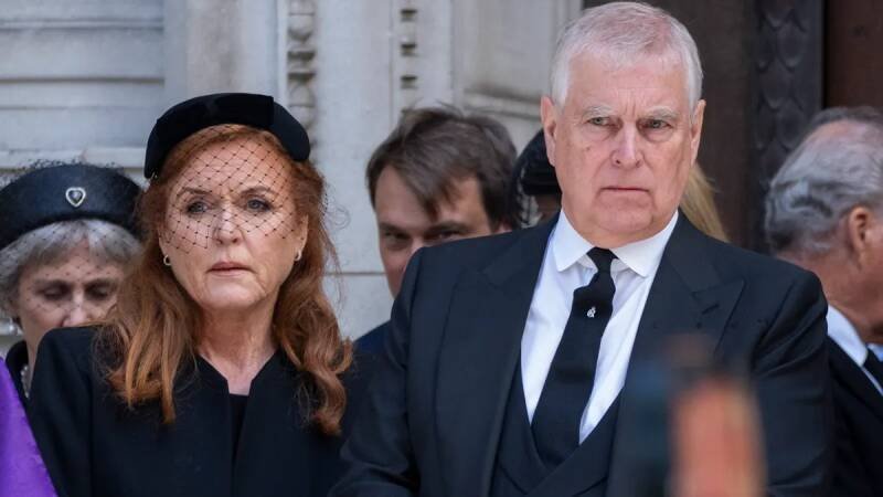 Sarah Ferguson Stands by Prince Andrew: Expert Analysis and Future Implications